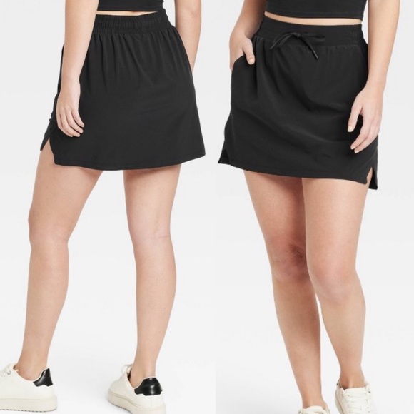 all in motion Pants - NWT All in Motion skorts with pockets Large